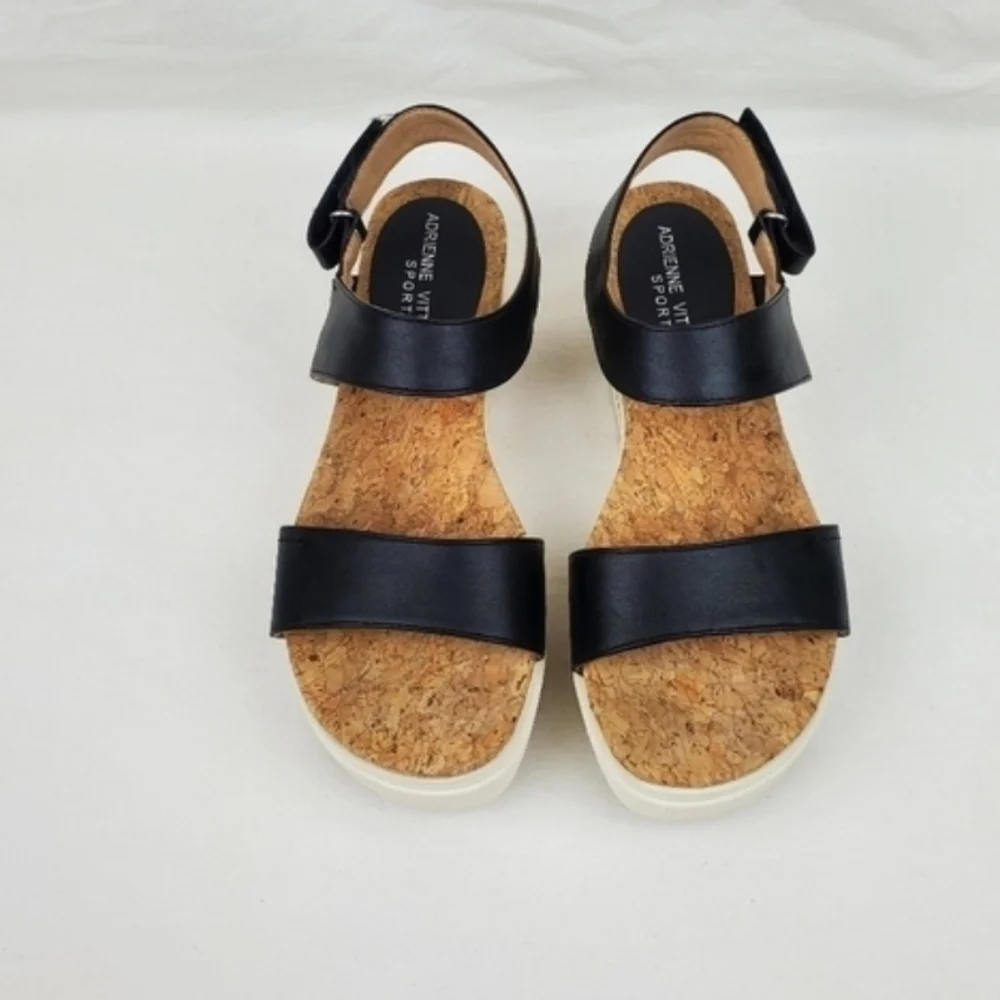 Adrienne vittadini Av-Doug black wedge sandals size 7.5M